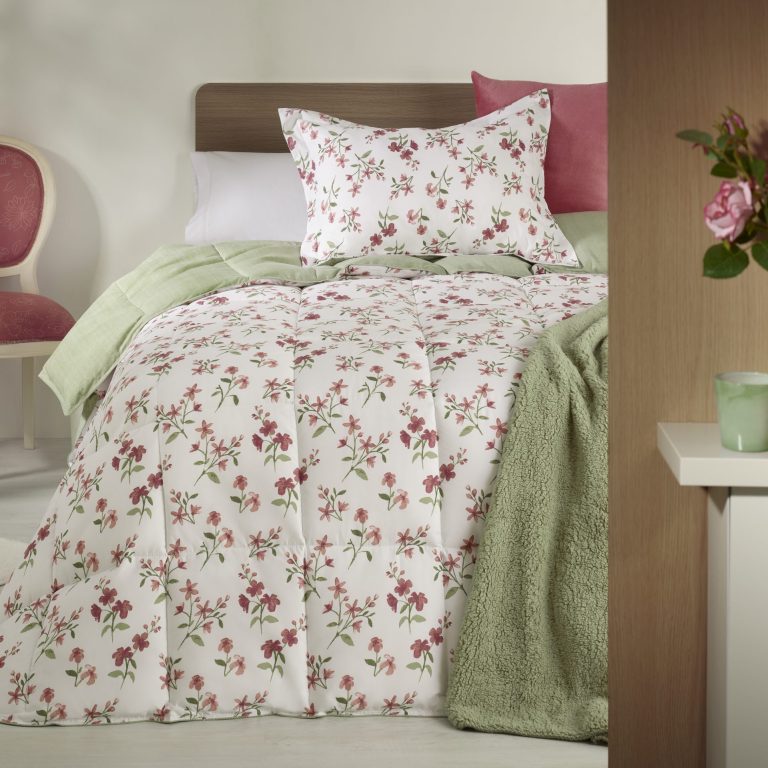 Sprei 2-persoons Donkerrode Veldbloem Bellebien